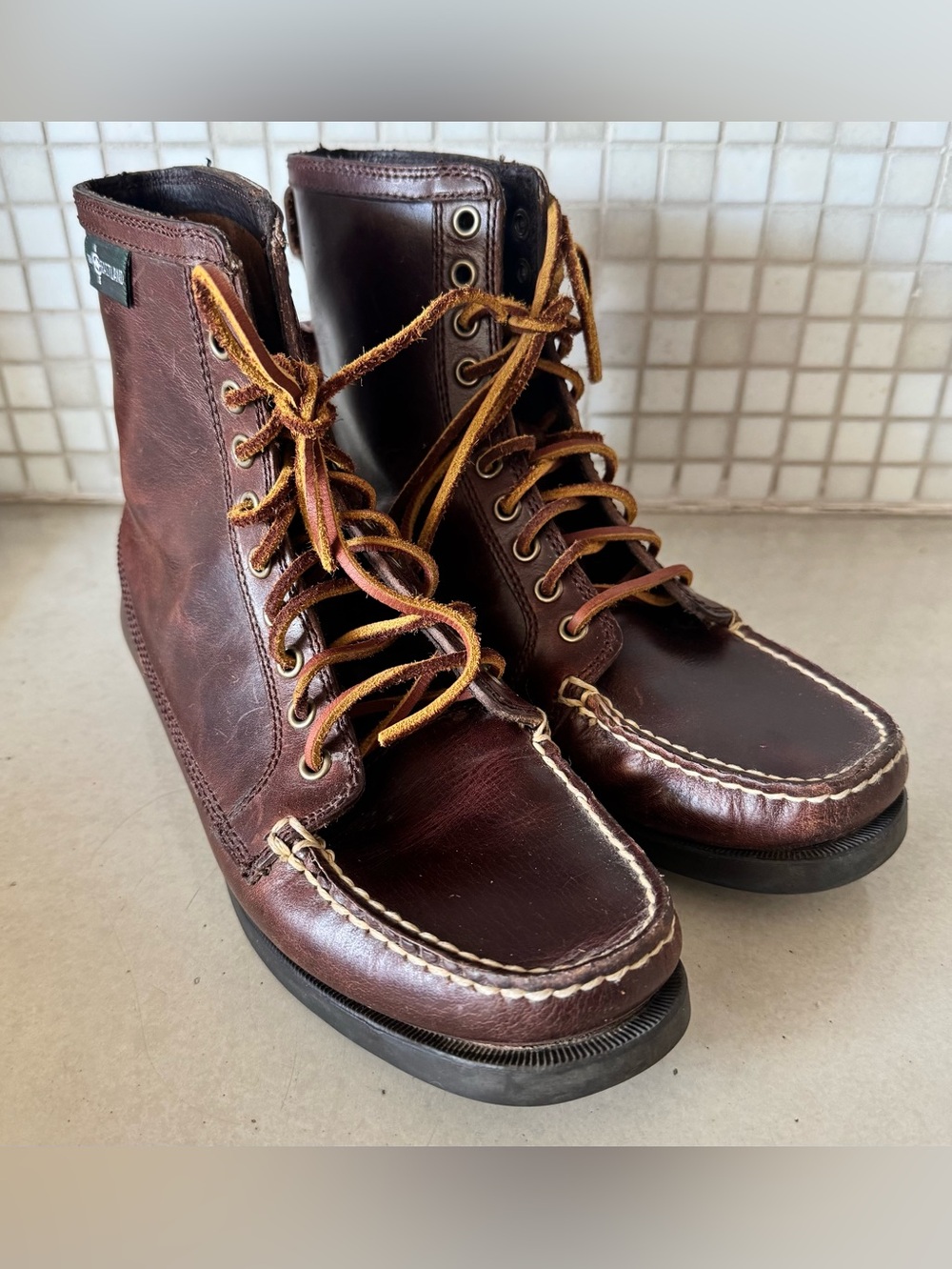 Eastland Vintage Seneca Leather Boots High Laces Women’s 7.5 Dark Brown Preppy